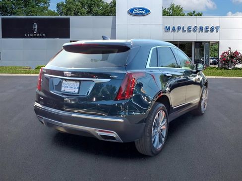 Used 2025 Cadillac XT5 Premium Luxury AWD/4WD image 4