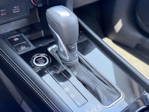 Certified 2024 Nissan Kicks SV FWD image 7