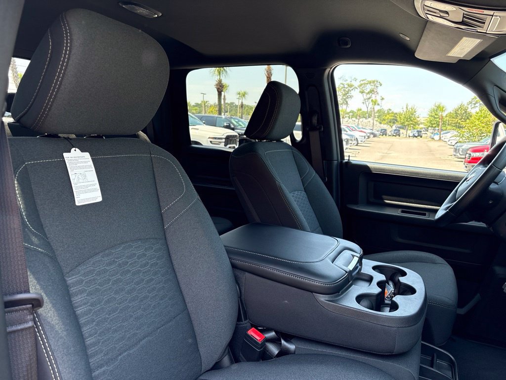 New 2026 RAM 3500 Tradesman AWD/4WD image 15