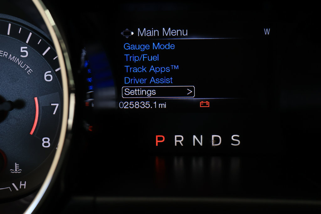 Used 2017 Ford Mustang GT Premium w/ Equipment Group 401A RWD image 24