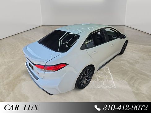 Used 2021 Toyota Corolla SE FWD image 18