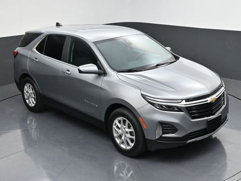 Used 2023 Chevrolet Equinox LT FWD image 44