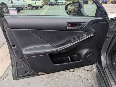 Used 2024 Lexus IS 300 AWD w/ Premium Package image 12