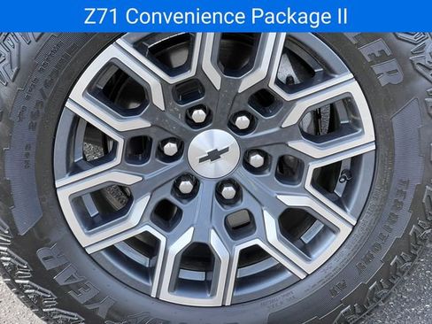 Certified 2023 Chevrolet Colorado Z71 w/ Z71 Convenience Package 2 AWD/4WD image 10