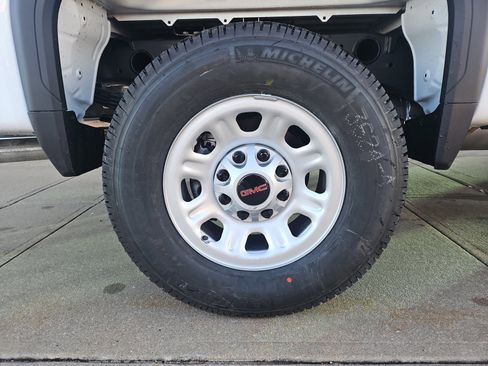 New 2026 GMC Sierra 2500 Pro w/ 1SA Pro Safety Plus Package image 5