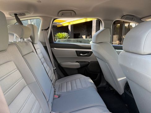 Used 2020 Honda CR-V LX image 17