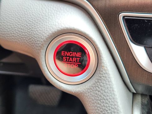 Used 2018 Honda Accord LX image 23