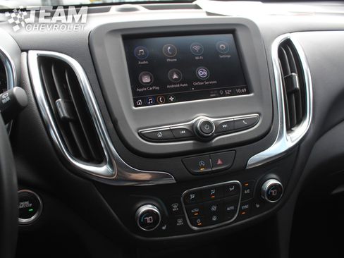 Used 2024 Chevrolet Equinox LT AWD/4WD image 15