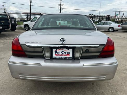 Used 2009 Mercury Grand Marquis LS RWD image 5