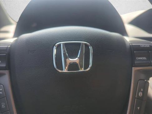 Used 2016 Honda Odyssey Touring Elite image 21