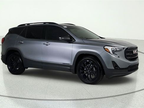 Used 2021 GMC Terrain SLT w/ Elevation Edition FWD image 8