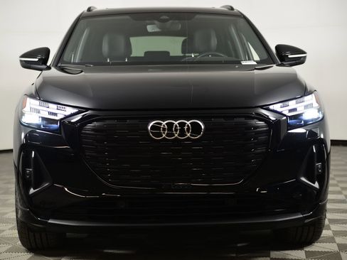 Certified 2024 Audi Q4 e-tron Prestige w/ Black Optic Package image 6