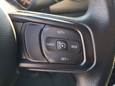 Used 2021 Jeep Wrangler Unlimited Sport AWD/4WD image 21