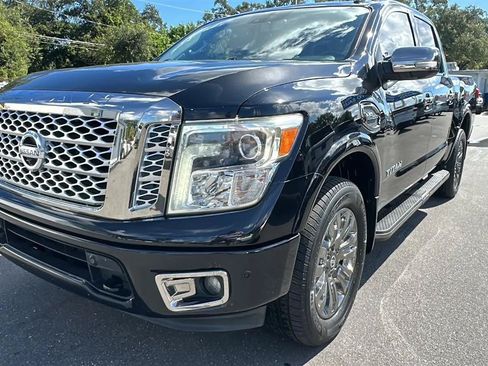 Used 2017 Nissan Titan Platinum Reserve AWD/4WD image 3