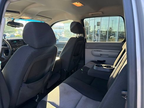 Used 2008 GMC Sierra 1500 W/T w/ Skid Plate Package AWD/4WD image 27