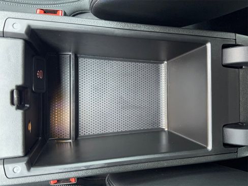 Used 2025 BMW 330i Sedan image 31