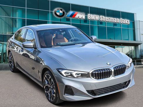 New 2026 BMW 330i Sedan w/ Premium Package image 3