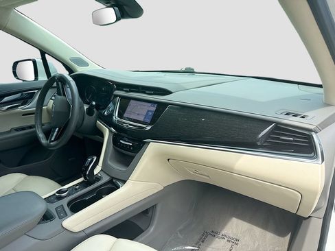 Used 2022 Cadillac XT6 Premium Luxury FWD image 34