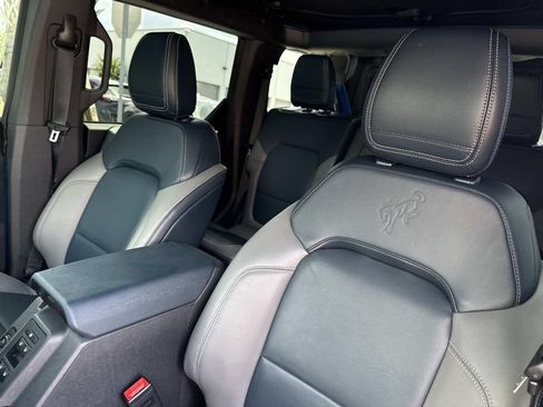 Used 2021 Ford Bronco First Edition AWD/4WD image 21