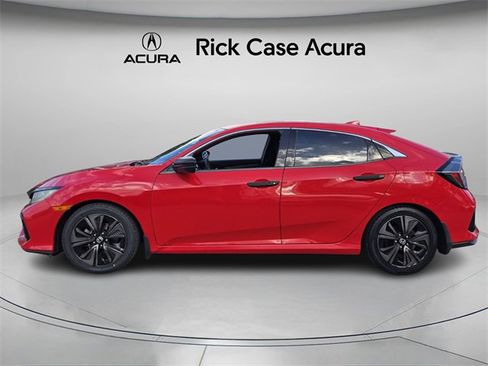 Used 2018 Honda Civic EX image 3