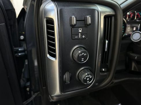 Used 2017 Chevrolet Silverado 3500 LTZ w/ Duramax Plus Package AWD/4WD image 26