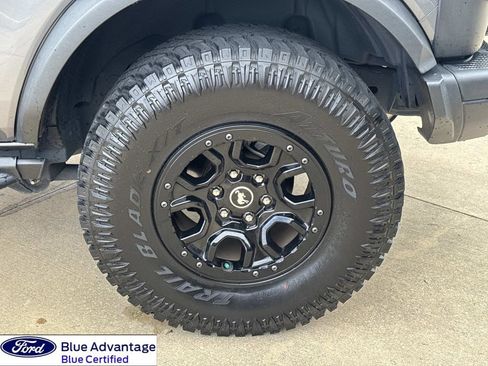 Used 2023 Ford Bronco Wildtrak AWD/4WD image 7
