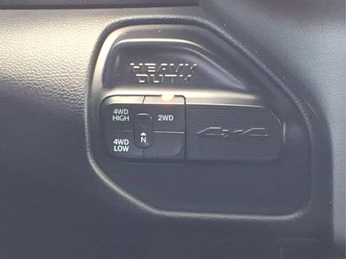 Used 2022 RAM 2500 Laramie AWD/4WD image 18