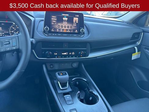 New 2026 Nissan Rogue Dark Armor image 18