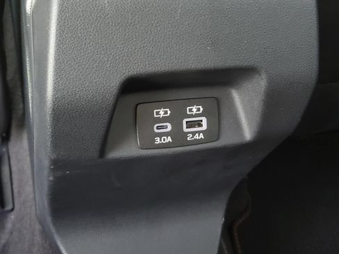Used 2025 Subaru Crosstrek 2.5i Limited w/ Crosstrek Mirror Package AWD/4WD image 13
