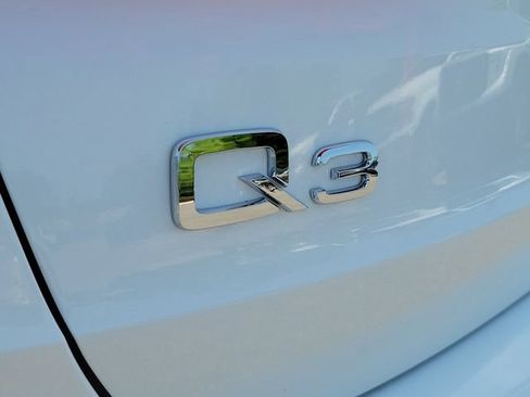 Used 2022 Audi Q3 2.0T Premium AWD/4WD image 33