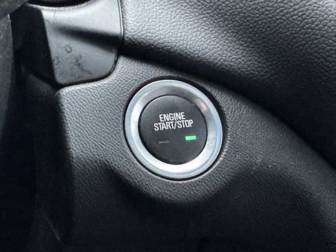 Certified 2023 Chevrolet Equinox LT image 31