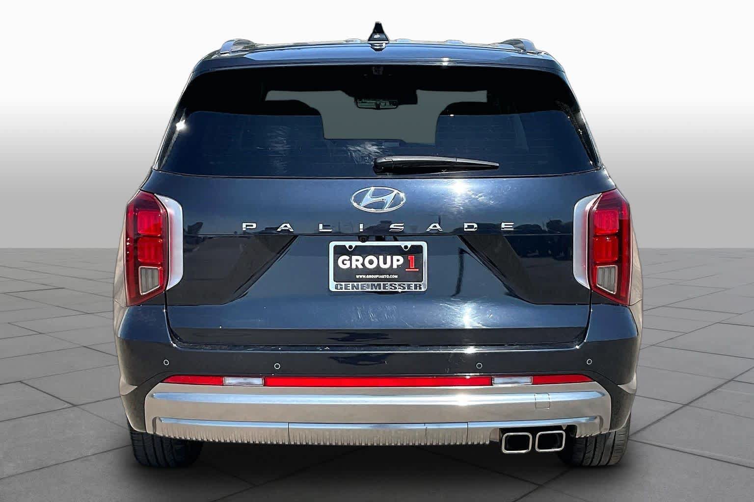 Used 2024 Hyundai Palisade Calligraphy FWD image 5
