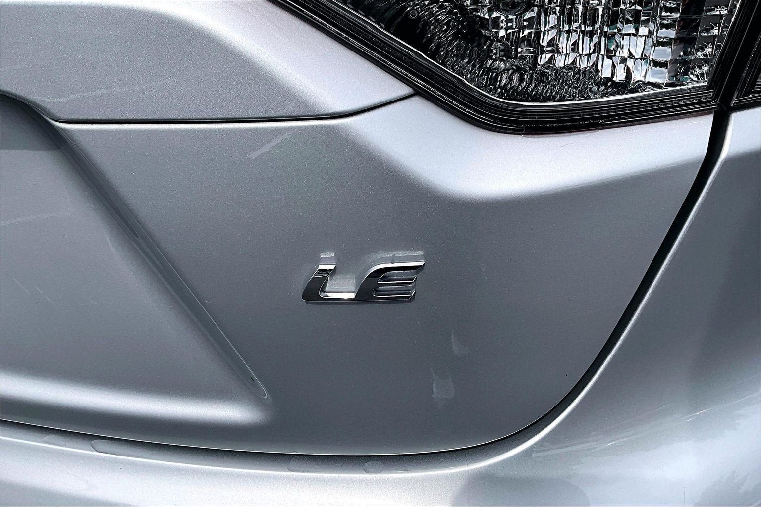 Used 2025 Toyota Corolla LE FWD image 8