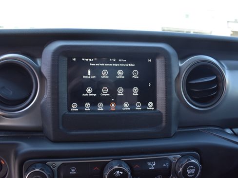 Used 2023 Jeep Wrangler Sport AWD/4WD image 19