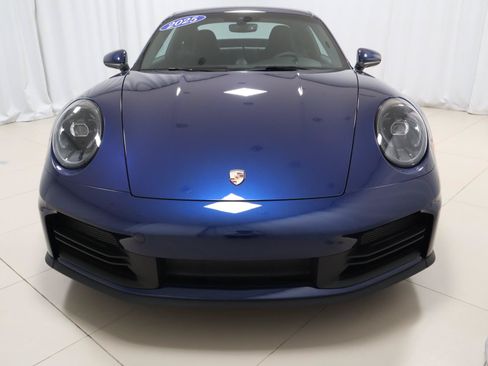Used 2025 Porsche 911 Carrera RWD image 8