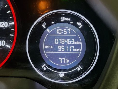 Used 2021 Honda HR-V LX image 8
