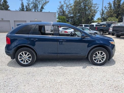 Used 2012 Ford Edge Limited w/ Driver Entry Pkg FWD image 4