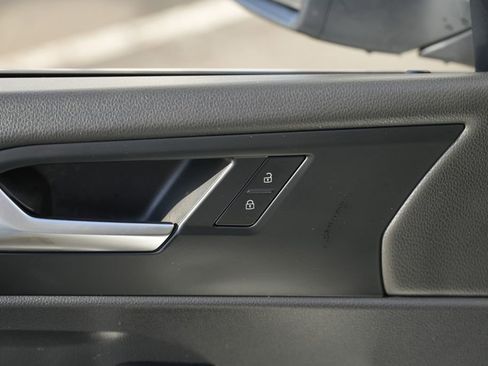 Used 2021 Volkswagen Jetta S w/ Driver Assistance Package image 21