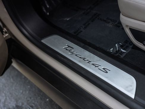 Certified 2021 Porsche Taycan 4S AWD/4WD image 24