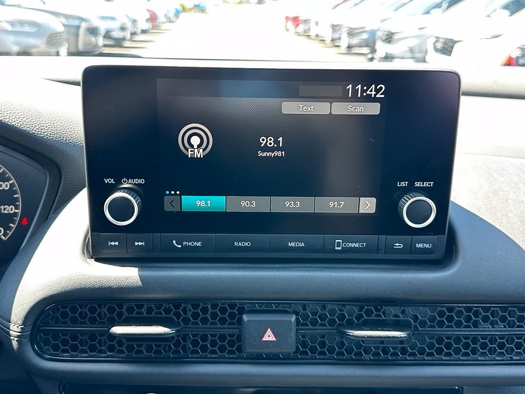 Used 2024 Honda HR-V LX image 27