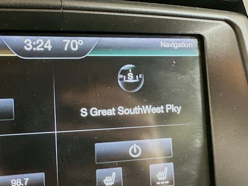 Used 2013 Ford Edge Limited image 22