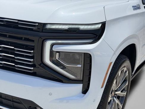 New 2026 Chevrolet Tahoe High Country AWD/4WD image 34