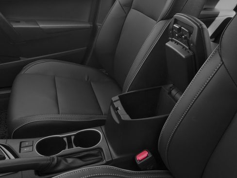 Used 2016 Toyota Corolla S FWD image 21