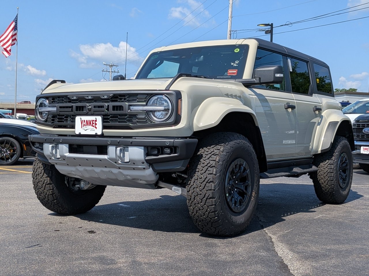 New 2026 Ford Bronco Raptor AWD/4WD image 8