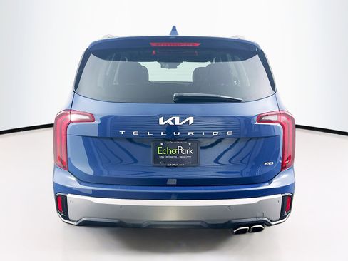 Used 2025 Kia Telluride S AWD/4WD image 7