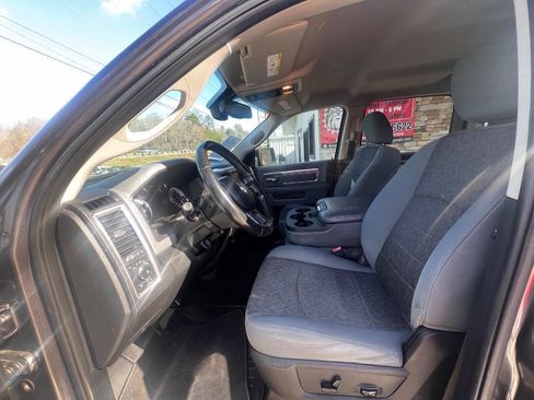 Used 2018 RAM 1500 Big Horn image 16