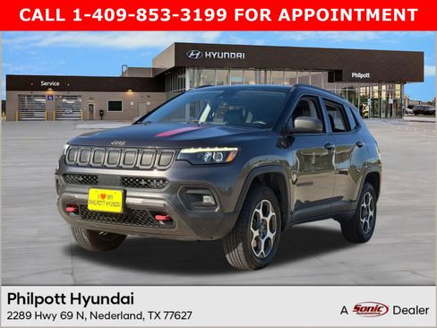 Used 2022 Jeep Compass Trailhawk w/ Trailhawk Elite Group image 1