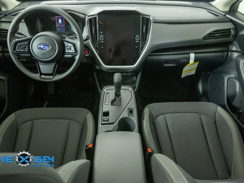 Used 2025 Subaru Crosstrek 2.5i Premium w/ Crosstrek Mirror Package AWD/4WD image 29