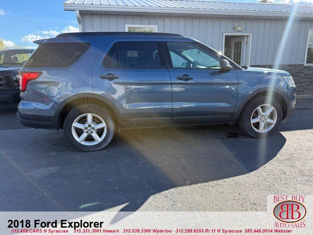 Used 2018 Ford Explorer 4WD w/ Class II Trailer Tow Package image 8