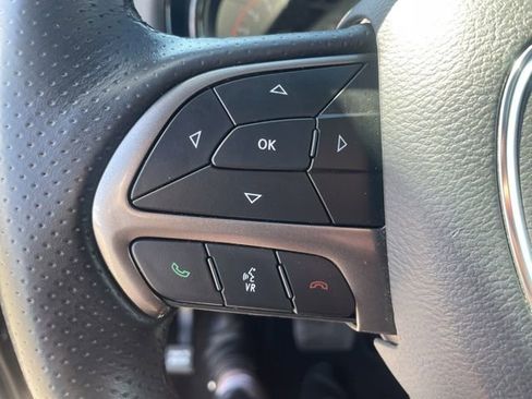Used 2024 Dodge Durango SXT AWD/4WD image 21